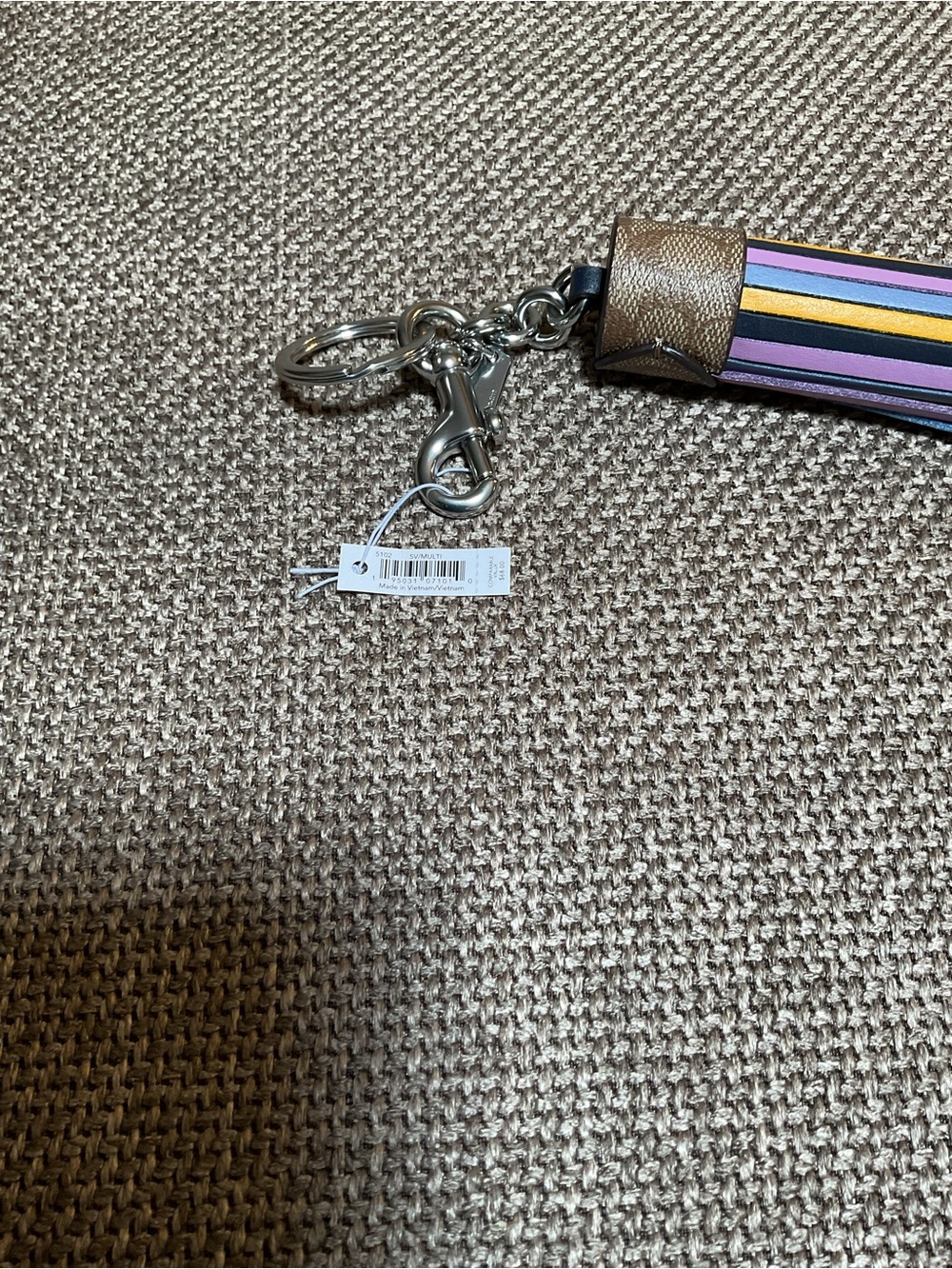 Coach Tassel Bag Charm Keychain- Colorblock Signature Canvas & Leather NWT - Picture 2 of 4